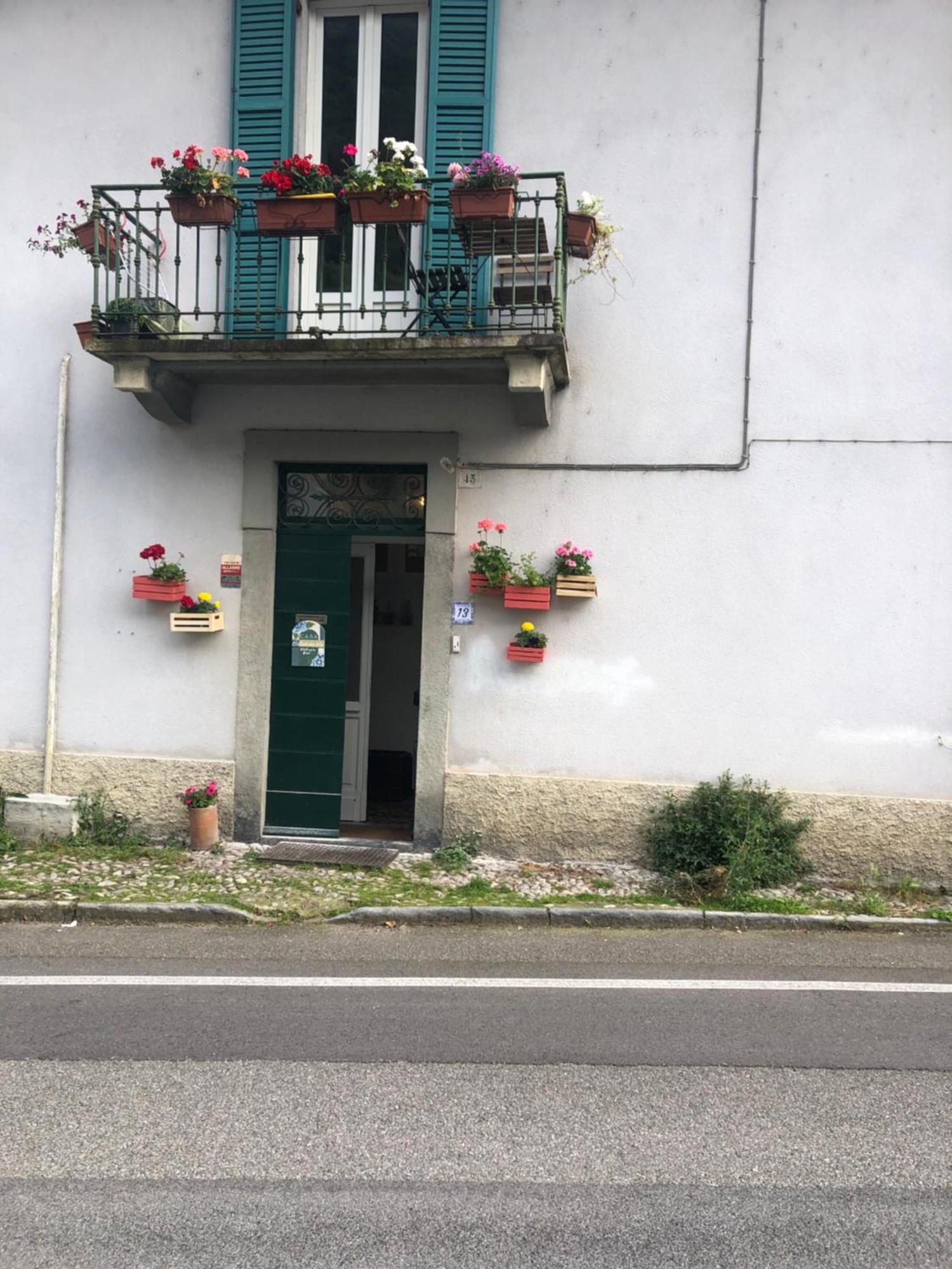 Casa Ortensia Blu Maslianico Eksteriør billede